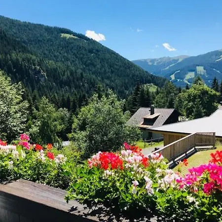 Zirben Appartement *